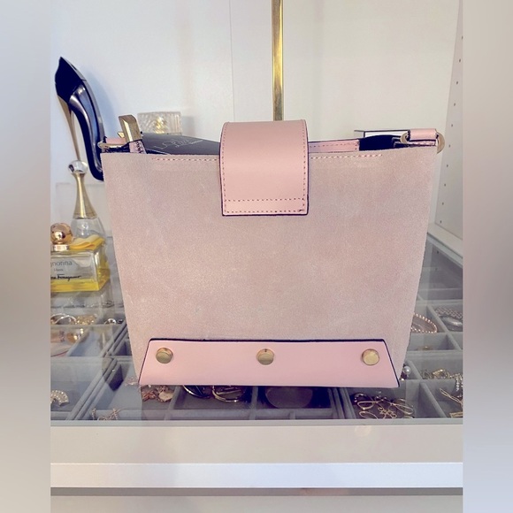 Pink Crossbody - Picture 4 of 6